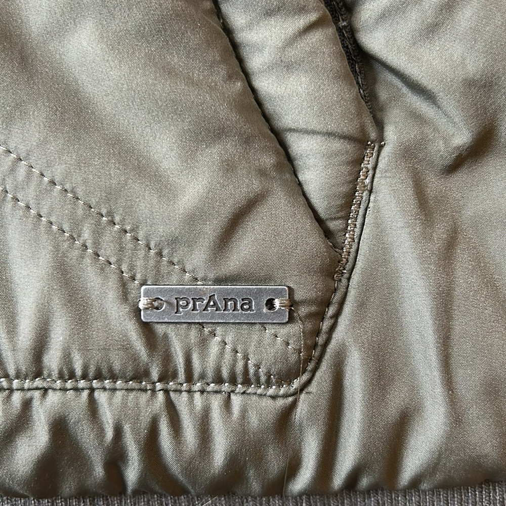 Prana green vest Xl - Picture 5 of 7
